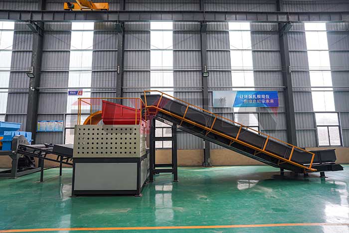solid waste shredder Factory Floor